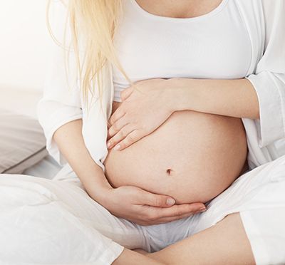 szakmai_cikk_terhesseg_alatt_torna